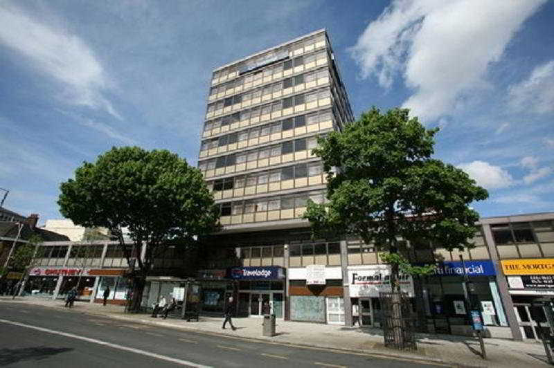 Travelodge Nottingham Central Экстерьер фото