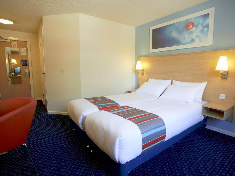 Travelodge Nottingham Central Экстерьер фото